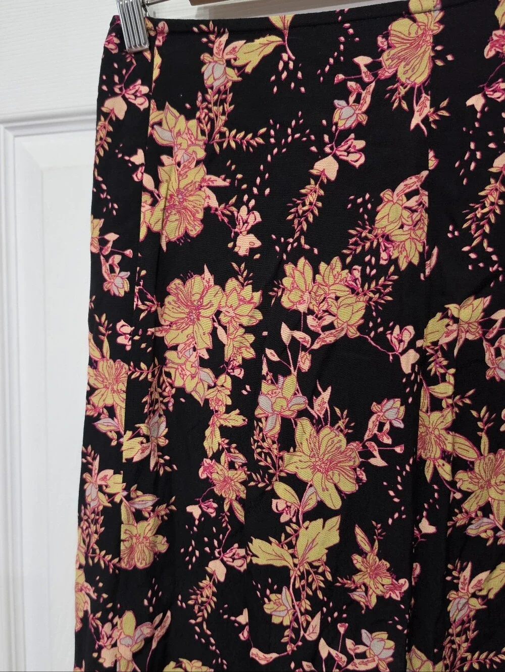 Free People Women's Retro Love Midi Skirt Size 4 NWT